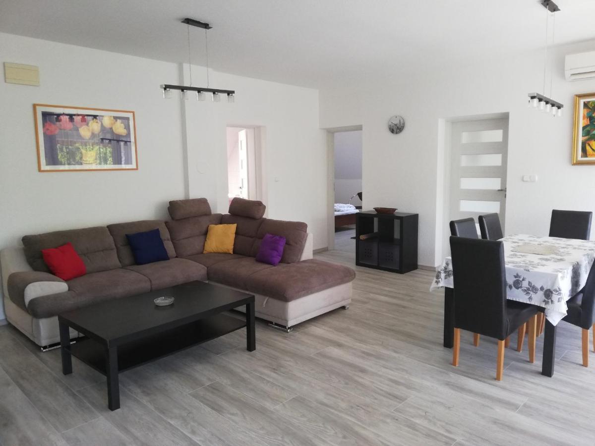 Levente Apartman Balatongyörök Eksteriør billede