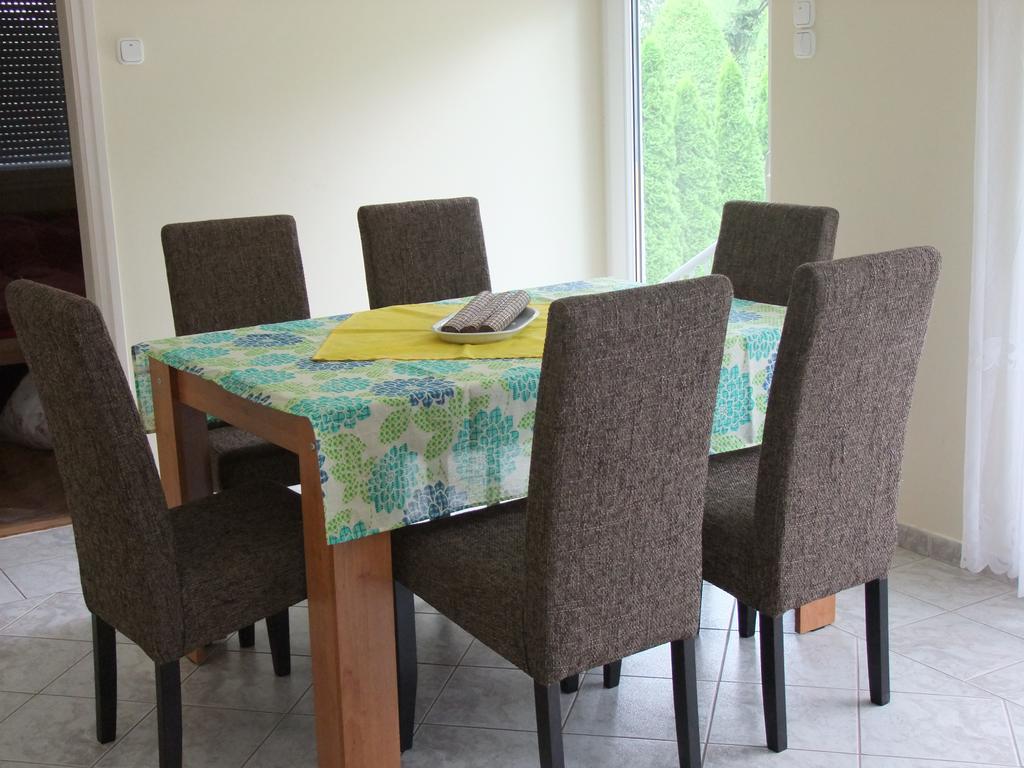 Levente Apartman Balatongyörök Eksteriør billede